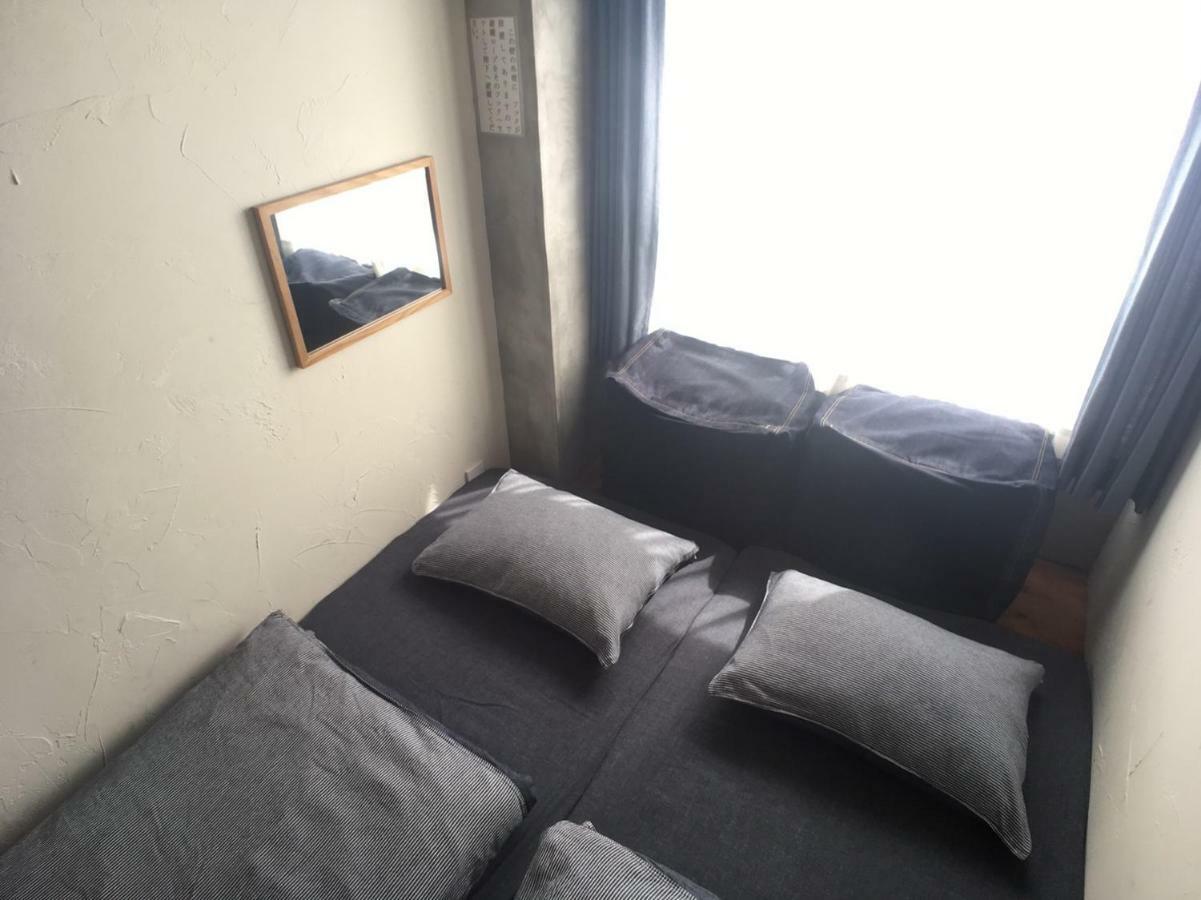 Guest House Golden Mile Hostel Amami Exteriör bild